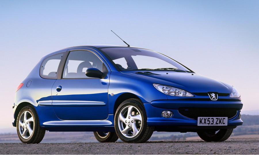  Peugeot 206 1998 года  (фото 32 из 46)